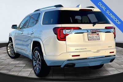 2023 GMC Acadia Denali