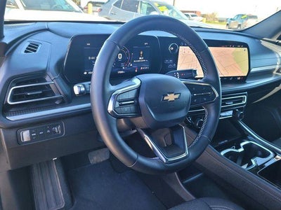 2025 Chevrolet Traverse AWD LT