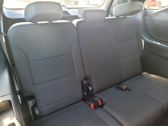 2025 Chevrolet Traverse AWD LT