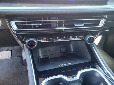 2025 Chevrolet Traverse AWD LT