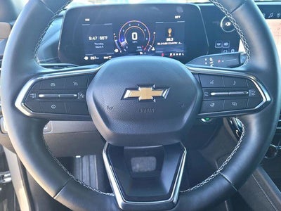 2025 Chevrolet Traverse AWD LT