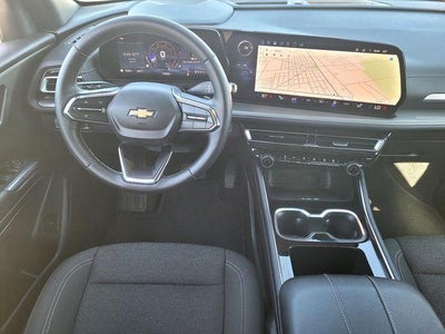 2025 Chevrolet Traverse AWD LT