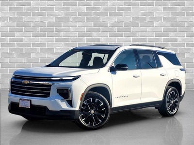 2025 Chevrolet Traverse AWD LT