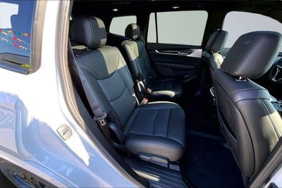 2024 Cadillac XT6 FWD Premium Luxury