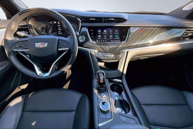 2024 Cadillac XT6 FWD Premium Luxury