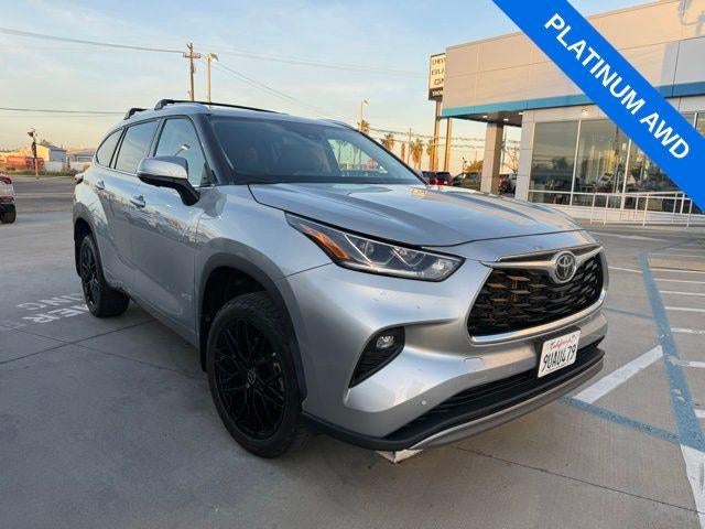 2024 Toyota Highlander Platinum