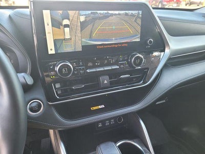 2024 Toyota Highlander Platinum