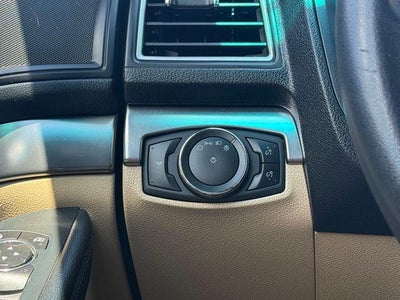 2017 Ford Explorer Base