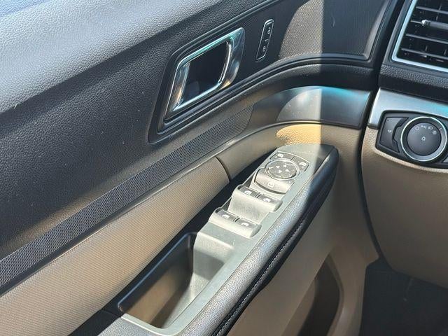 2017 Ford Explorer Base