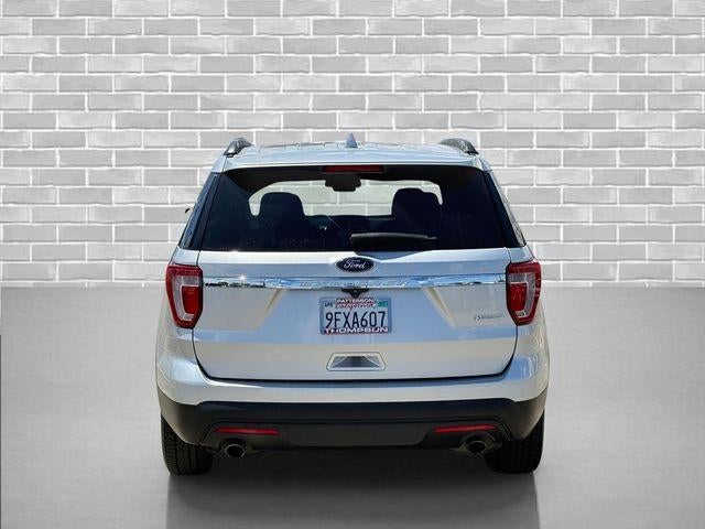 2017 Ford Explorer Base