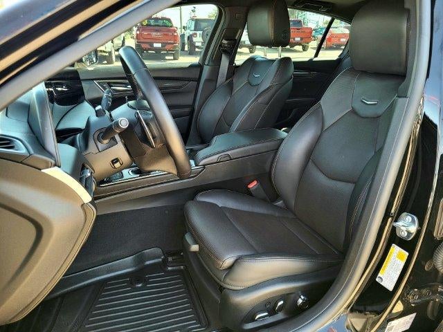 2025 Cadillac CT5 Sport