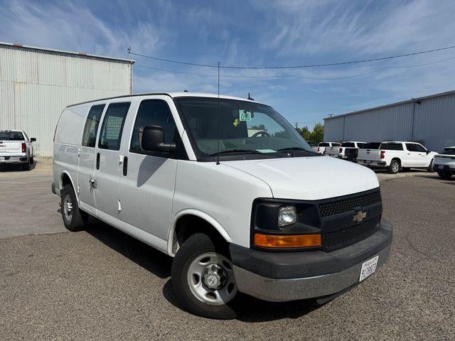 2014 Chevrolet Express 2500 Work Van HD's photo