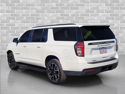 2023 Chevrolet Suburban RST