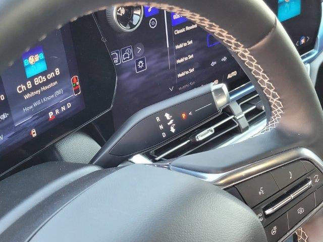 2024 Chevrolet Equinox EV LT - Photo 18