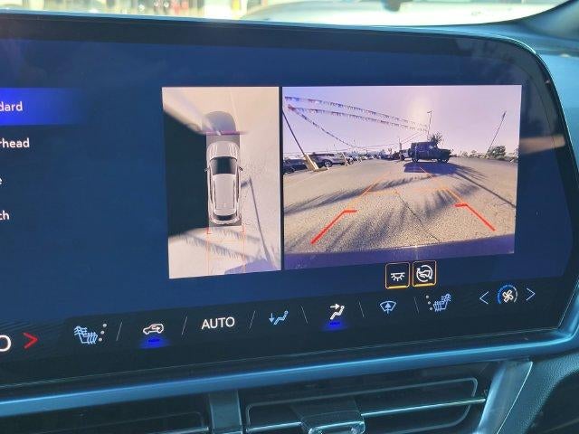 2024 Chevrolet Equinox EV LT - Photo 21