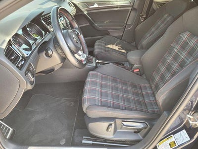 2018 Volkswagen Golf GTI S
