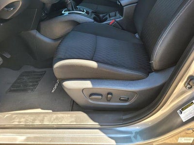 2020 Nissan Rogue SV FWD